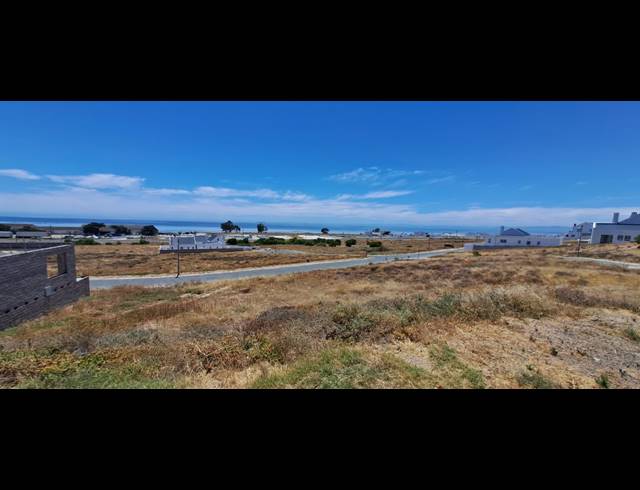 433M² VACANT LAND FOR SALE IN DA GAMA BAY